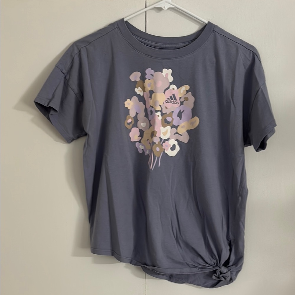 Girls loose fit floral adidas shirt